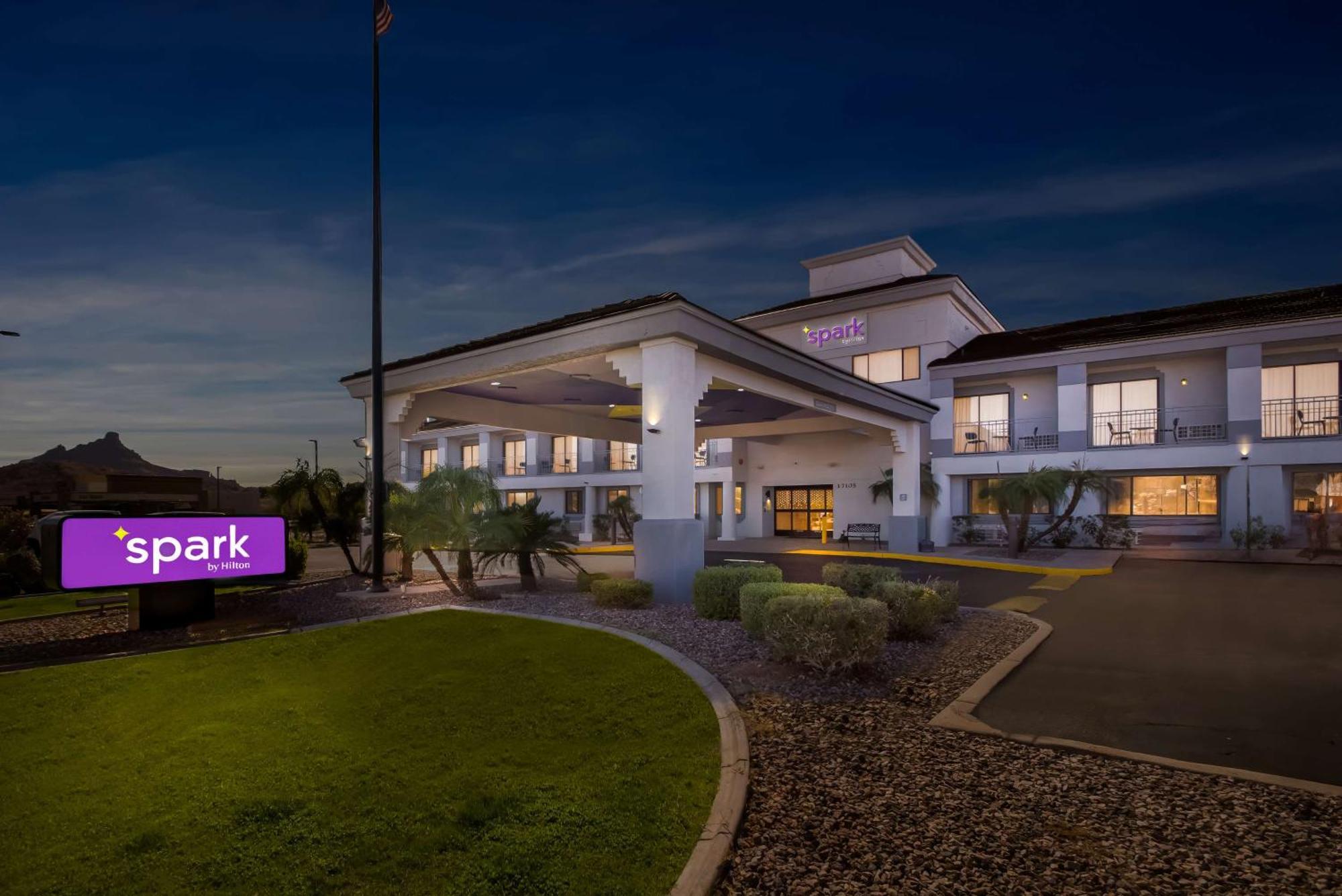 Spark By Hilton Fountain Hills Scottsdale Hotel Exterior photo