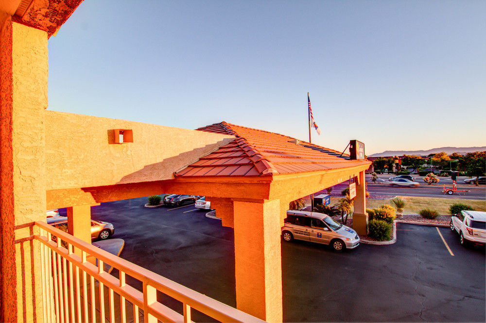 Spark By Hilton Fountain Hills Scottsdale Hotel Exterior photo